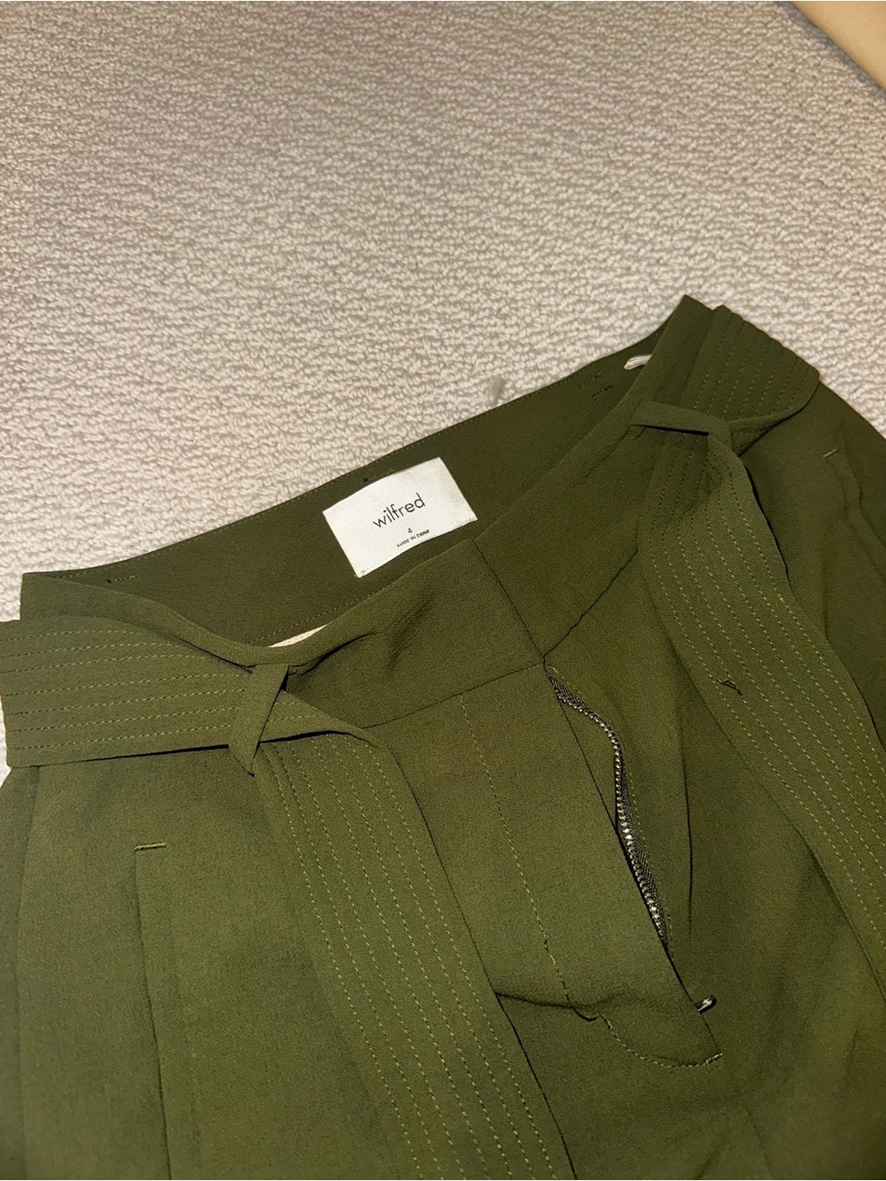 Aritzia Olive High-Rise Tie-Waist Cropped Trousers - Picture 2 of 4
